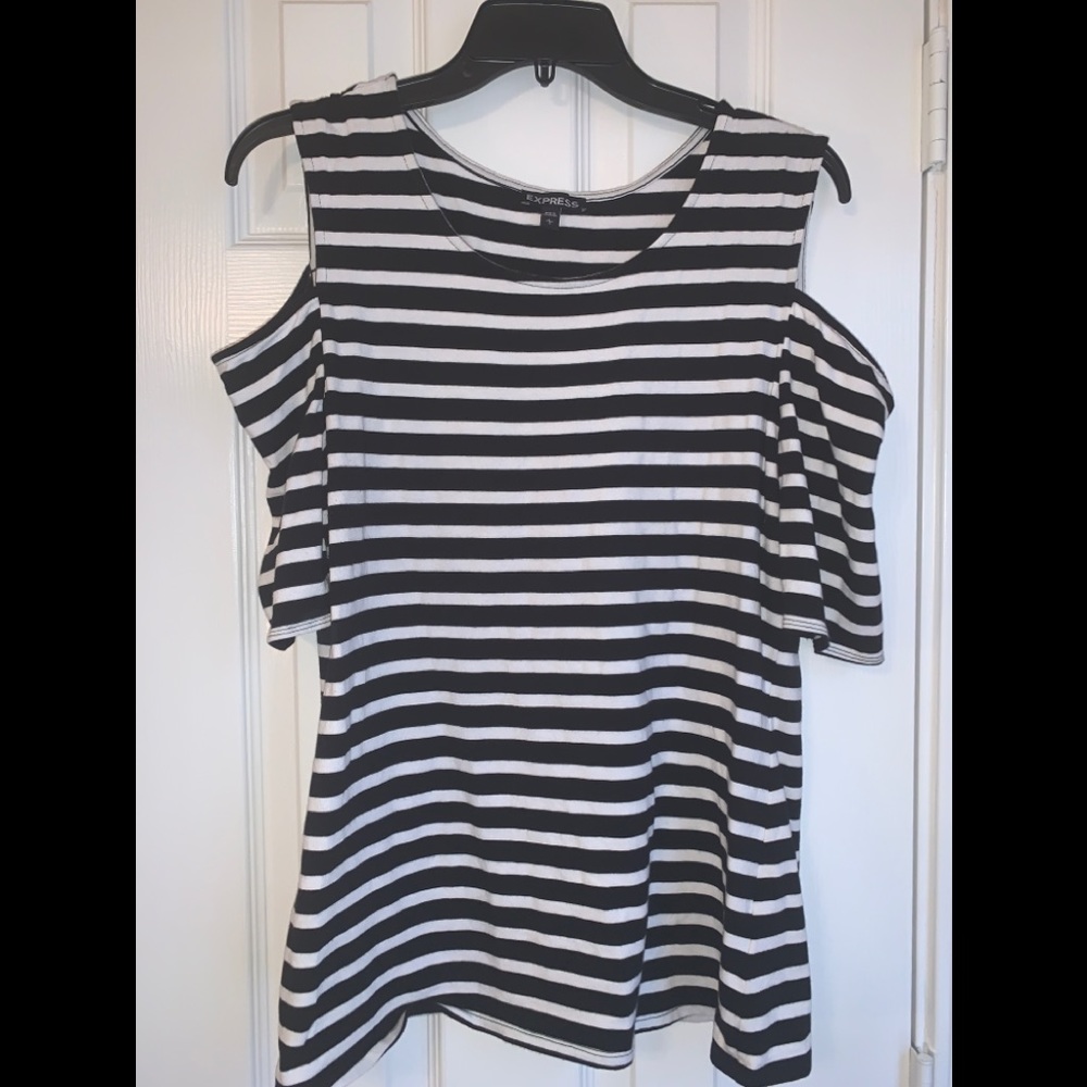 Express Cold-Shoulder Top
